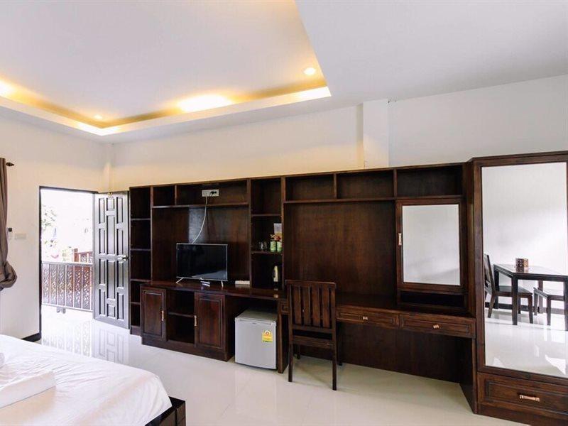 Oyo 837 Baan Kiang Nam Resort บางละมุง ภายนอก รูปภาพ