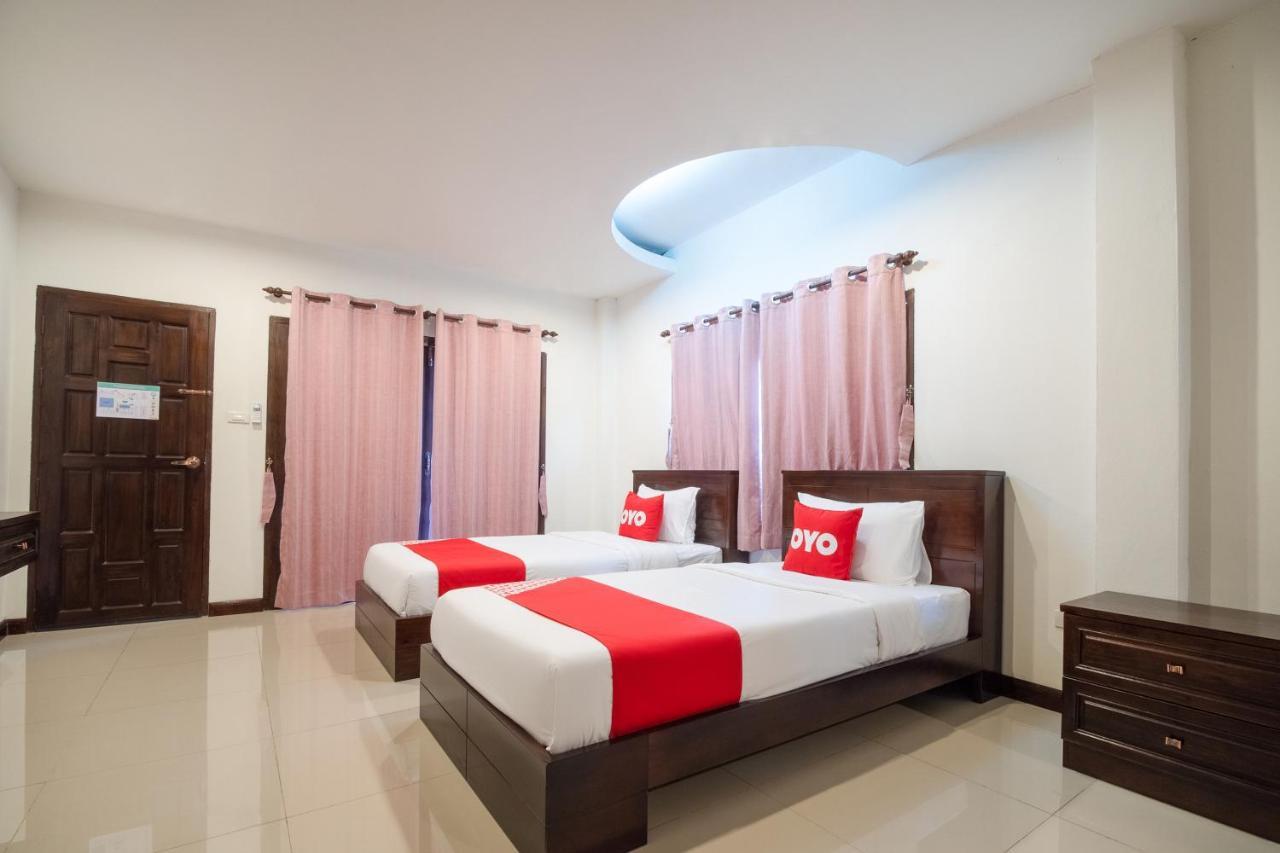 Oyo 837 Baan Kiang Nam Resort บางละมุง ภายนอก รูปภาพ