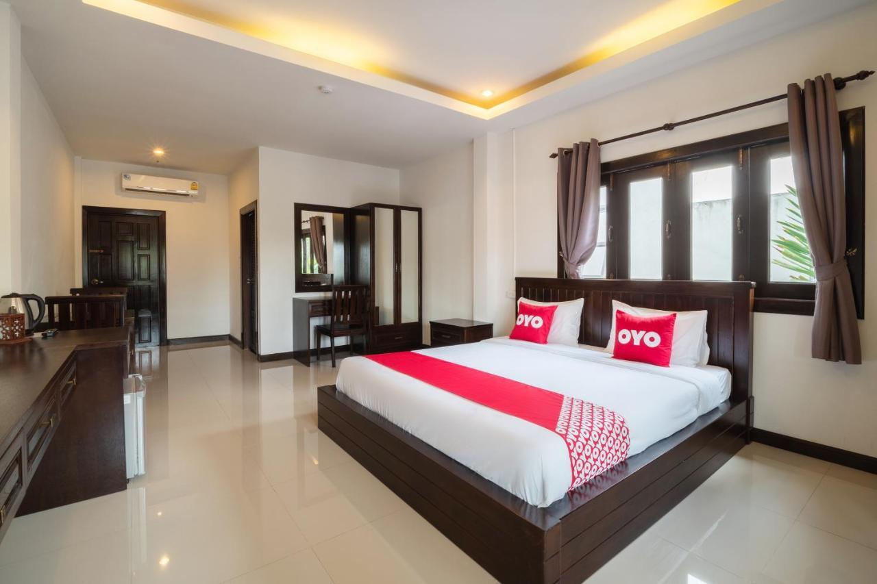 Oyo 837 Baan Kiang Nam Resort บางละมุง ภายนอก รูปภาพ