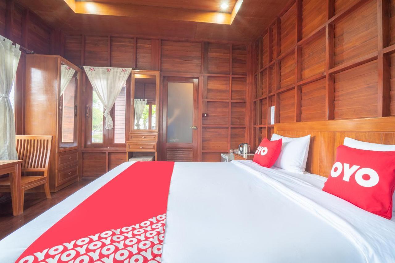 Oyo 837 Baan Kiang Nam Resort บางละมุง ภายนอก รูปภาพ